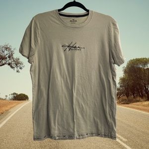Hollister sage color T-shirt, M